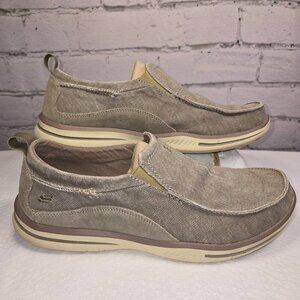 SKETCHERS RELAXED FIT ELECTED DRIGO MENS SLIP-ON SHOES SIZE 10 EUC